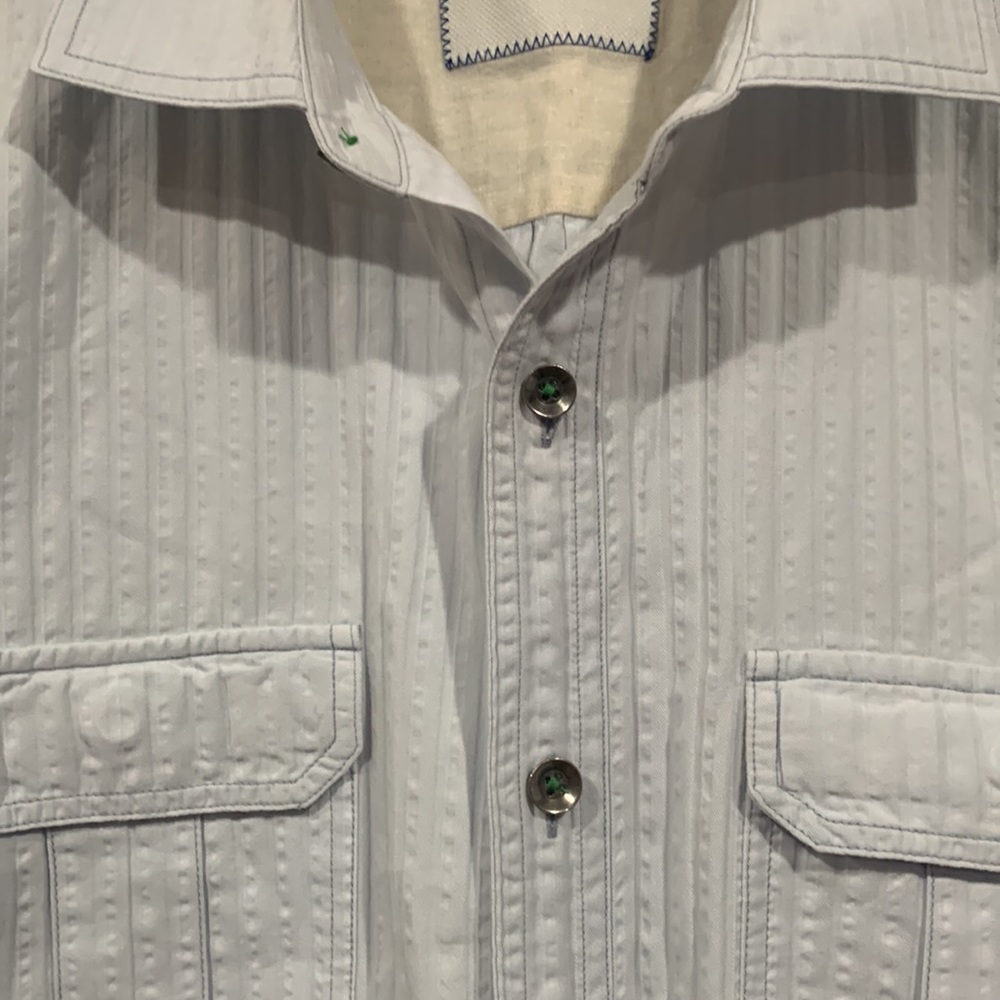 A3️⃣ Tommy Bahama Casual Button Down Shirt Lg - Picture 3 of 9